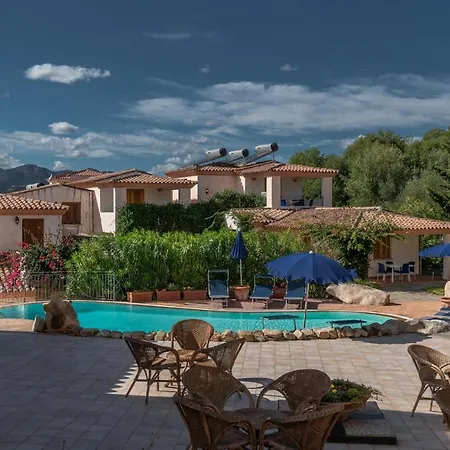 Stunning Bouganvillage N1306 * Tanaunella