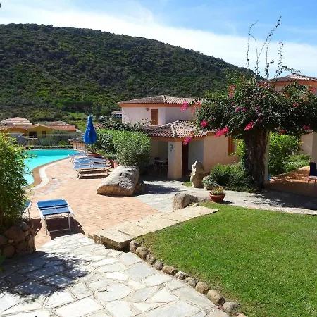 Stunning Bouganvillage N1306