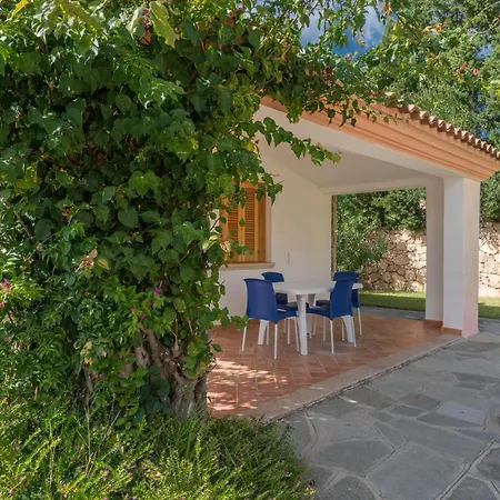 Stunning Bouganvillage N1306 Tanaunella