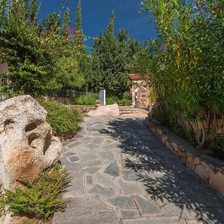 Stunning Bouganvillage N1306